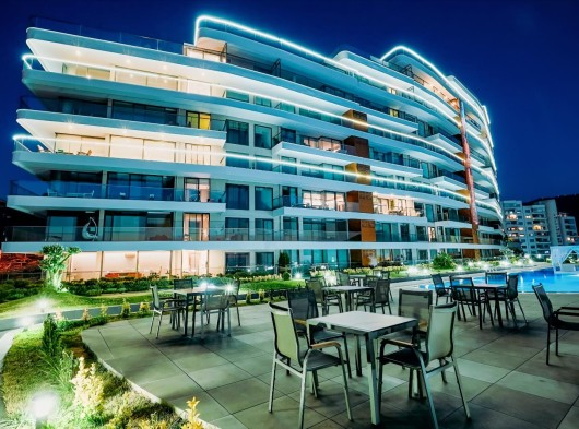 Ufuk Topbaş Gayrimenkul Ofisi’nden Narlıdere 3+1 Deniz ve Orman Manzarı Kiralık Daire