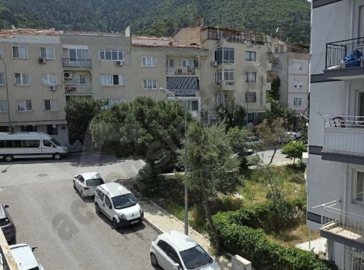 Dayım'dan Balçova Teleferik mahallesin'de Satılık 3+1 ara kat Jeotermalli Daire