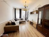 İzmir Muammer Akar Mah. İnönü Caddesine çok yakın Satılık  bakımlı 2+1 arakat Daire