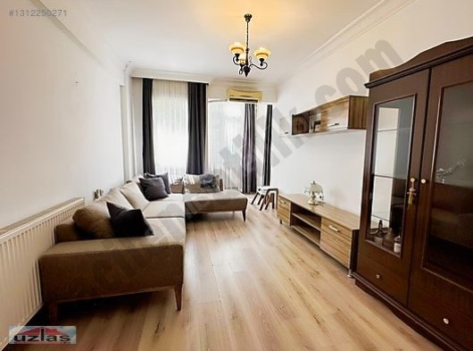 İzmir Muammer Akar Mah. İnönü Caddesine çok yakın Satılık  bakımlı 2+1 arakat Daire