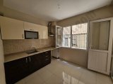 Balçova Sevgi YOLU Yakını içi LÜKS YAPILI Kiralık  2+1 YÜKSEK GİRİŞ DAİRE