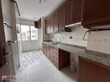 İzmir Konak Özel Karataş Hastanesi yakını Kiralık 3+1 Doğalgazlı Daire