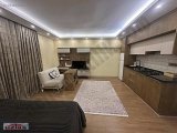 İzmir'de Tarihi Asansöre çok Yakın Yeni Binada Eşyalı Kiralık  1+0 Stüdyo Daire