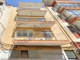 AGORA KARŞI SOKAĞINDA ARAKAT 2+1 KLASİK DAİRE
