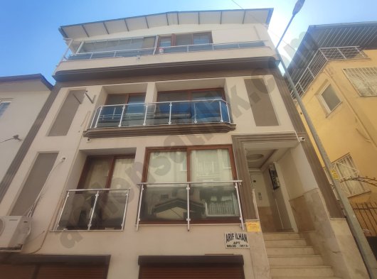 KORUTÜRK MAHALLESİ'NDE YATIRIM FIRSATI!!!500 M2 KULLANIM ALANLI 5 KATLI GENÇ BİNA