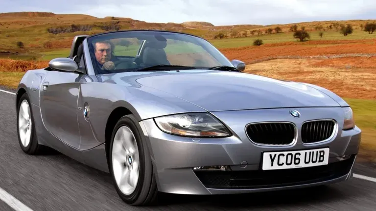 2003 BMW Z4 2.0: Sportif Cabrio Arayanların Dikkatini Çekiyor