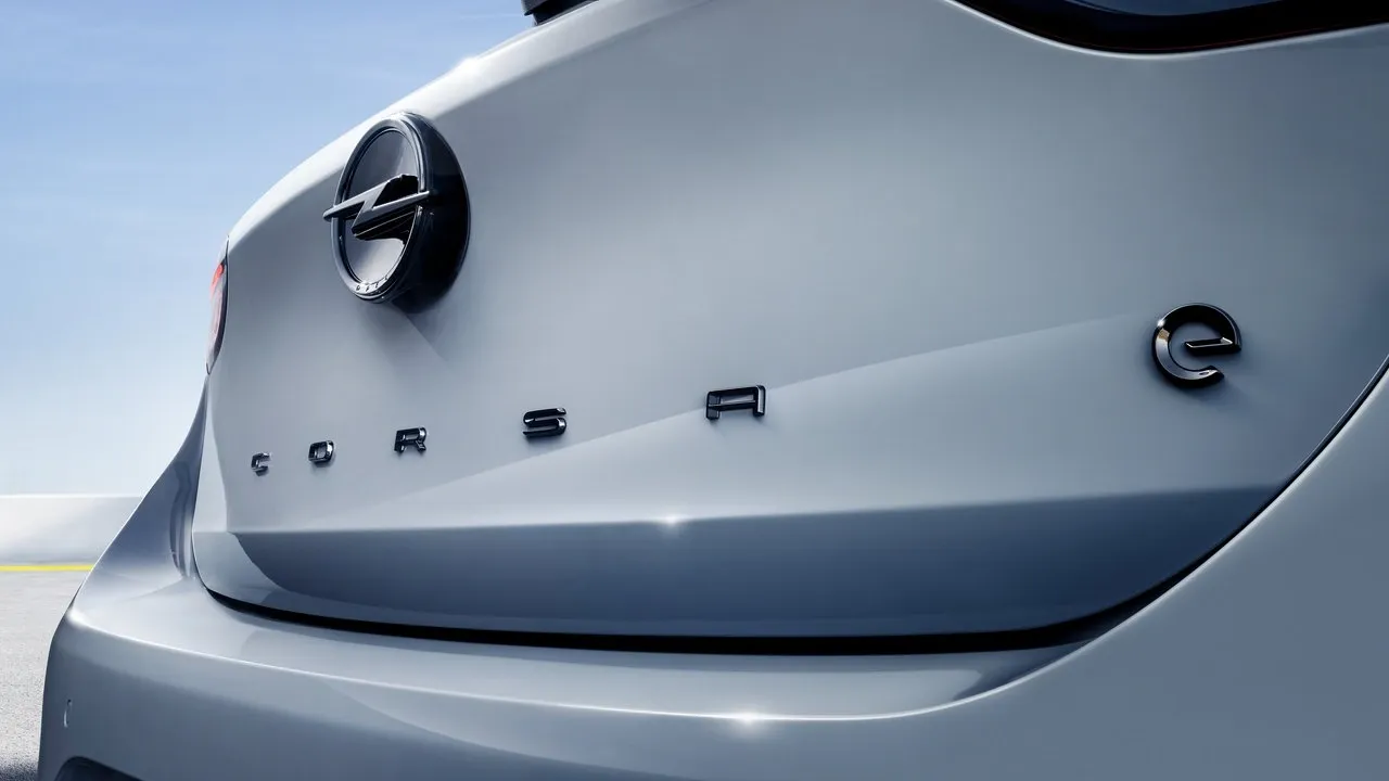 Opel’den Corsa Kararı: Yeni Nesil Tamamen Elektrikli Hale Geliyor