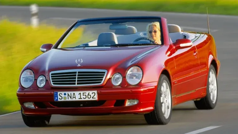Cabrio Otomobil Hayali Kurup Bütçeyi Aşmak İstemeyenlere: 5 Uygun Model_ mercedes