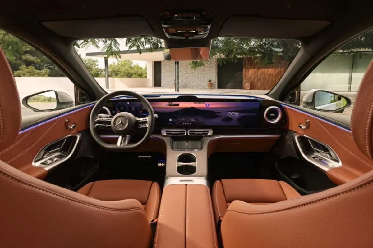 Mercedes-Benz’den Türkiye’ye Özel Elektrikli SUV: GLC 200 AMG-1