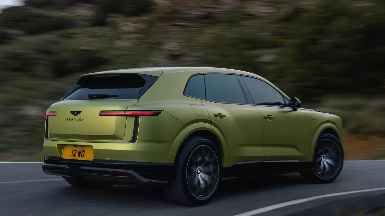 Bentley Torcal S Sahneye Çıktı: 0’dan 100 Km/S Hıza 2,9 Saniyede2
