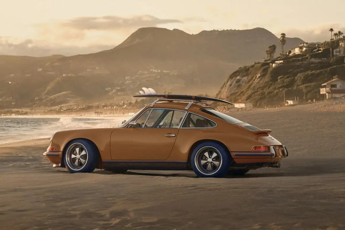 Louis Vuitton ve Singer’dan İki Özel Porsche 911: Lüksün Yeni Tanımı-2